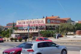 Zadar, Commercial and residential space 1812 m2 for long-term rent