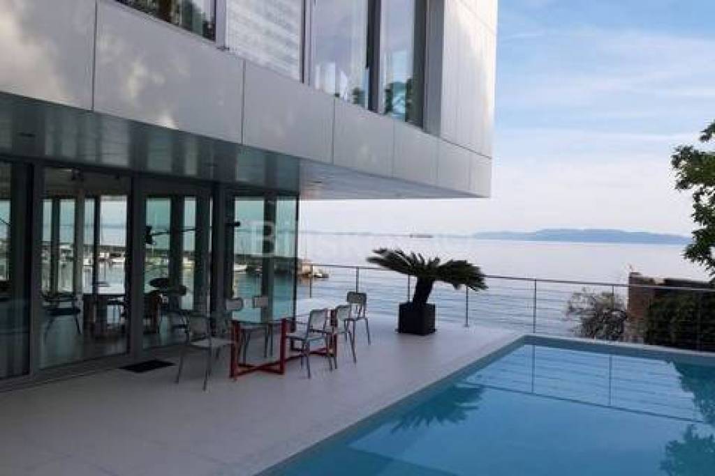 For sale, Rijeka, first row to the sea, luxury villa, swimming pool