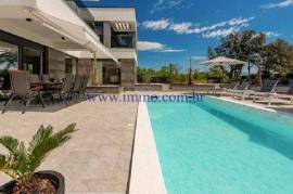 FANTASTISCHE VILLA MIT SCHWIMMBAD IN DER NÄHE VON ZADAR