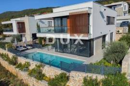 CRIKVENICA – Luxusvilla in Crikvenica mit beheiztem Pool und Panoramablick auf das Meer und Kvarner