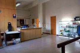 MATULJI - sales and production warehouse space 400m2 with 638m2 yard