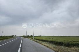 Čepin, next to the gas station and the highway, land 5038 m2