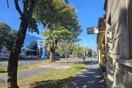 Osijek, Donji grad, older house (land) near the square, 602 m2
