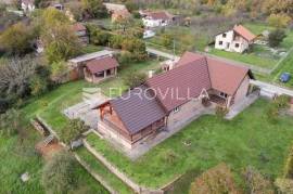 Podgorje Bračevačko: Idyllic cottage of 488 m², near Lake Borovik.