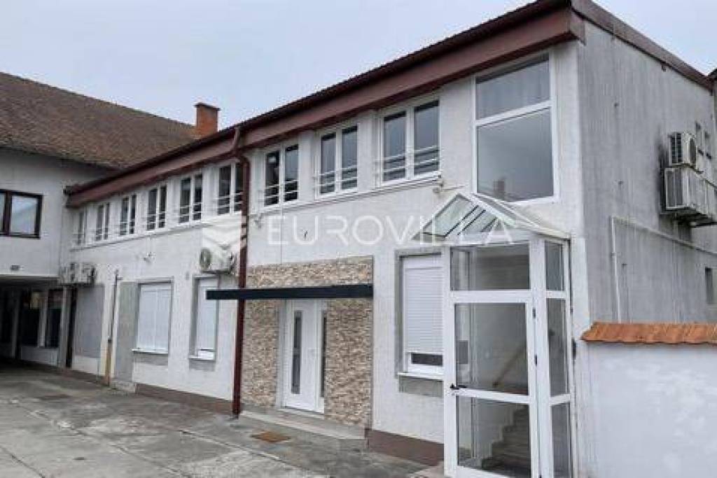 Požega, Sv. Roka, three-room apartment 65 m2