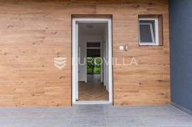 Požega, four-bedroom apartment 110 m2 with a garden of 33 m2