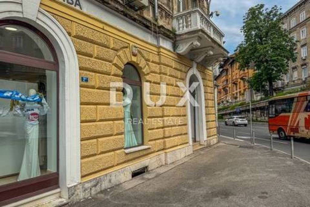RIJEKA, KÖZPONT - 87m2-es üzlethelyiség, ideális befektetésnek a belvárosban, kiváló állapotban!