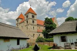 Excellent 12 Bedroom Ecolodge For Sale In Szabadszállás Hungary
