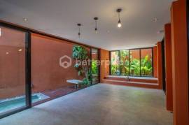 Elegance Meets Modern Living, 2 Bedroom Villa in Tranquil Pererenan