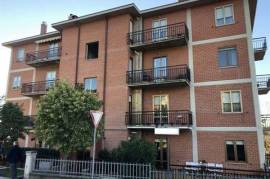 CDP4121 - Third floor flat with lift, furnished