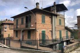 CDL4114 - Apartment with lake view terrace, garage and funds