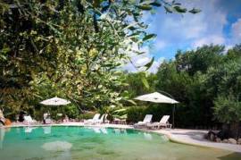 Resort Crispiano With Rooms And Spa