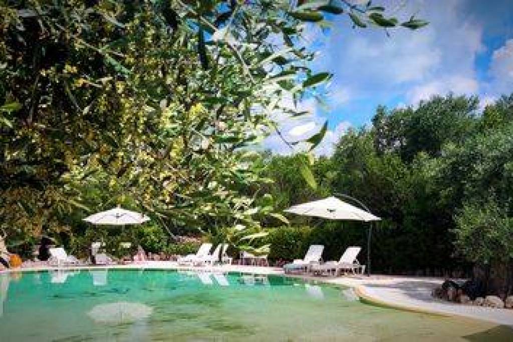 Resort Crispiano With Rooms And Spa
