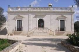 Villa Lupo, Ceglie Messapica, Apulia