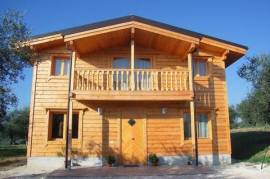 Pine House, Loreto, Abruzzo