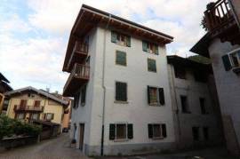 Ledro, Tiarno di Sopra. A refuge among the Trentino valleys
