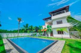 Stunning 4 Bed Villa For Sale in Kosgoda Sri