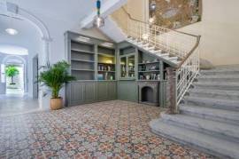 Magnificent Town House