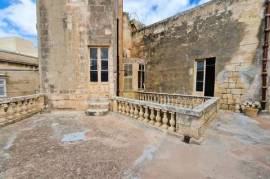 Unconverted Palazzo