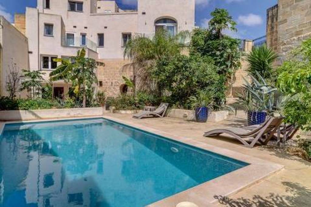 Exceptional House of Character