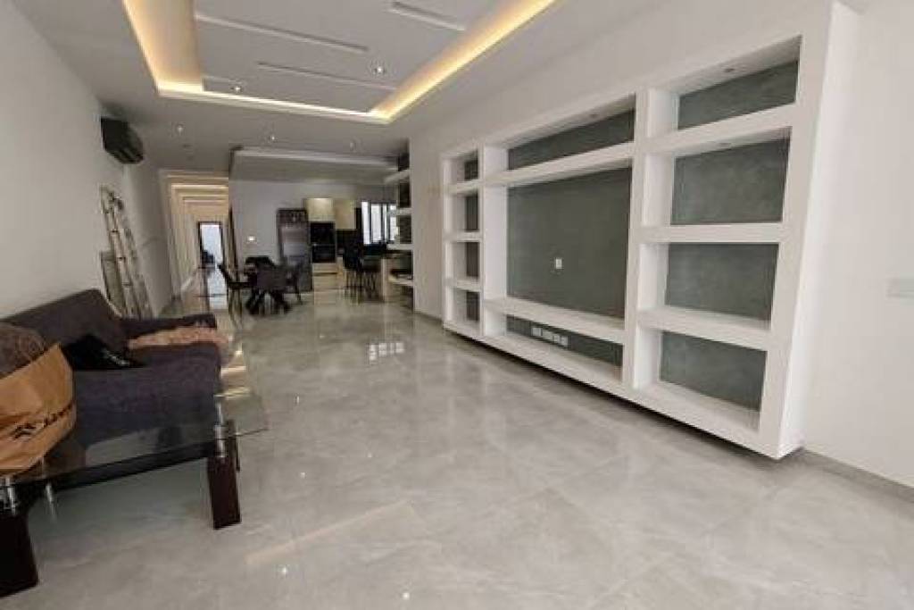 Attard - Spacious 220sqm Maisonette
