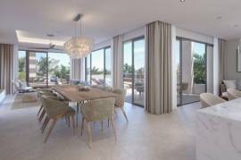 BEAU PENTHOUSE AVEC PISCINE PRIVEE & PLAGE A PIEDS A PEREYBERE – ILE MAURICE