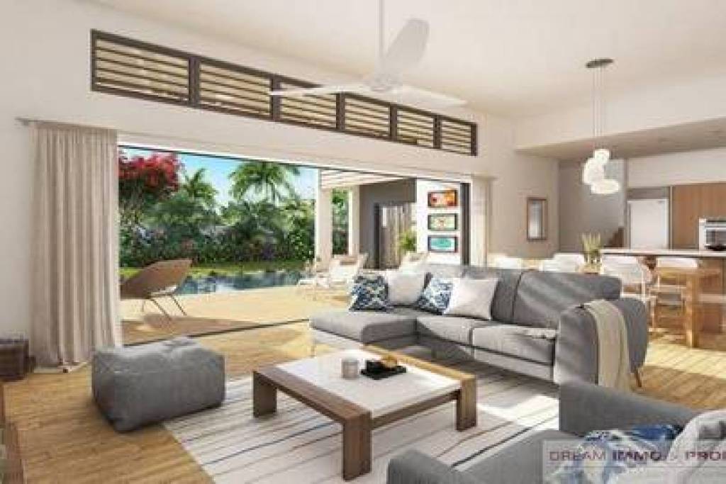 LUXURIOUS VILLAS UNDER CONSTRUCTION LOCATED BETWEEN TAMARIN & BLACK RIVER - MAURITIUS