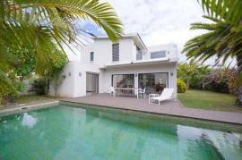 SUPERB FURNISHED 4 BEDROOM VILLA CLOSE TO THE SEA IN TROU AUX BICHES – MAURITIUS