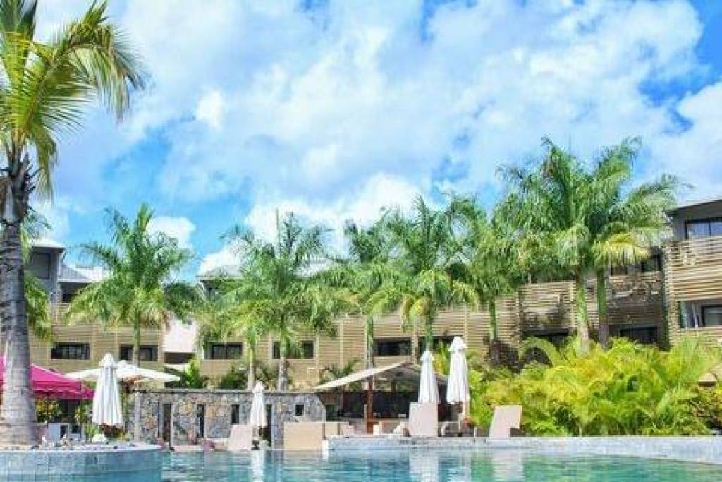 APPARTEMENT MODERNE D'1 CH A SEULEMENT 50 METRES DE LA PLAGE A TROU AUX BICHES - ILE MAURICE