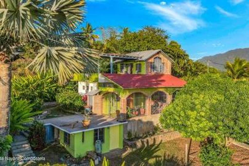 Villa-House for sale in Bay-of-Matanchen Mexico