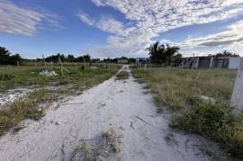 Land Near the Beach in Chelem – Property for Only $850 thousand pesos!