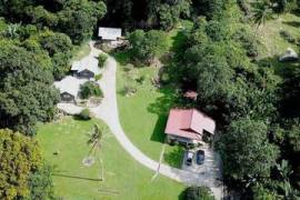 Stunning 4 Bedroom Property For Sale in Langkawi