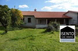 Detached large stone house and annex new insulated roof ready to renovate