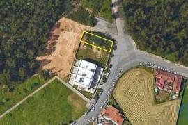 Terreno em São Miguel do Souto e Mosteirô de 298,00 m²