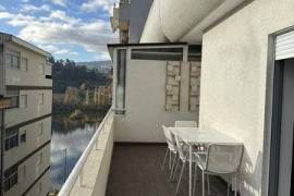 Apartamento T2 em Peso da Régua e Godim de 103,00 m²