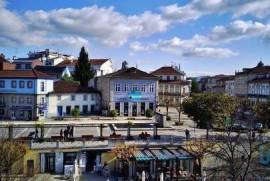 Prédio T8 em Fafe de 910,00 m²