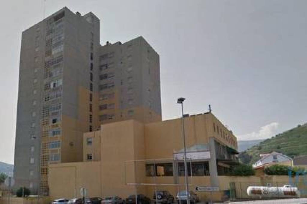 Loja / Estabelecimento Comercial em Peso da Régua e Godim de 47,00 m²