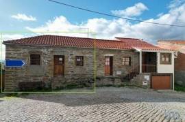 Casa de aldeia T3 em Açoreira de 98,00 m²