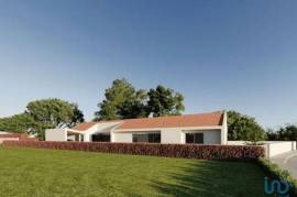 Casa T3 em Oiã de 225,00 m²