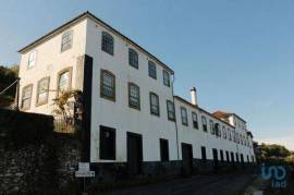 Quinta T14 em Vilarinho dos Freires de 1424,00 m²