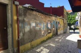 Building to Rehabilitate in downtown Porto