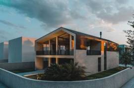 House 5 Bedrooms Duplex Sale Aveiro