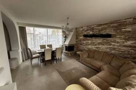 House / villa for sale 105 sqm in Mogosoaia, Martha Bibescu area