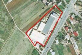 Commercial Space for Sale located in Tancabesti