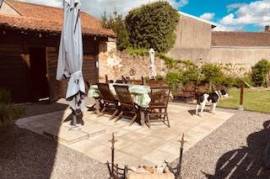 For Sale Pristine House in Bussiere-Poitevine 87