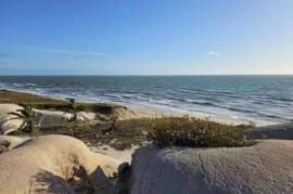 7,000 m² building plot for sale near the beach in Quixabá