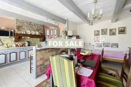 Detached House with Garden by the Coast