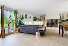 Detached Country House with Open View