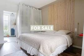 Detached Country House with Open View