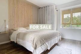 Detached Country House with Open View